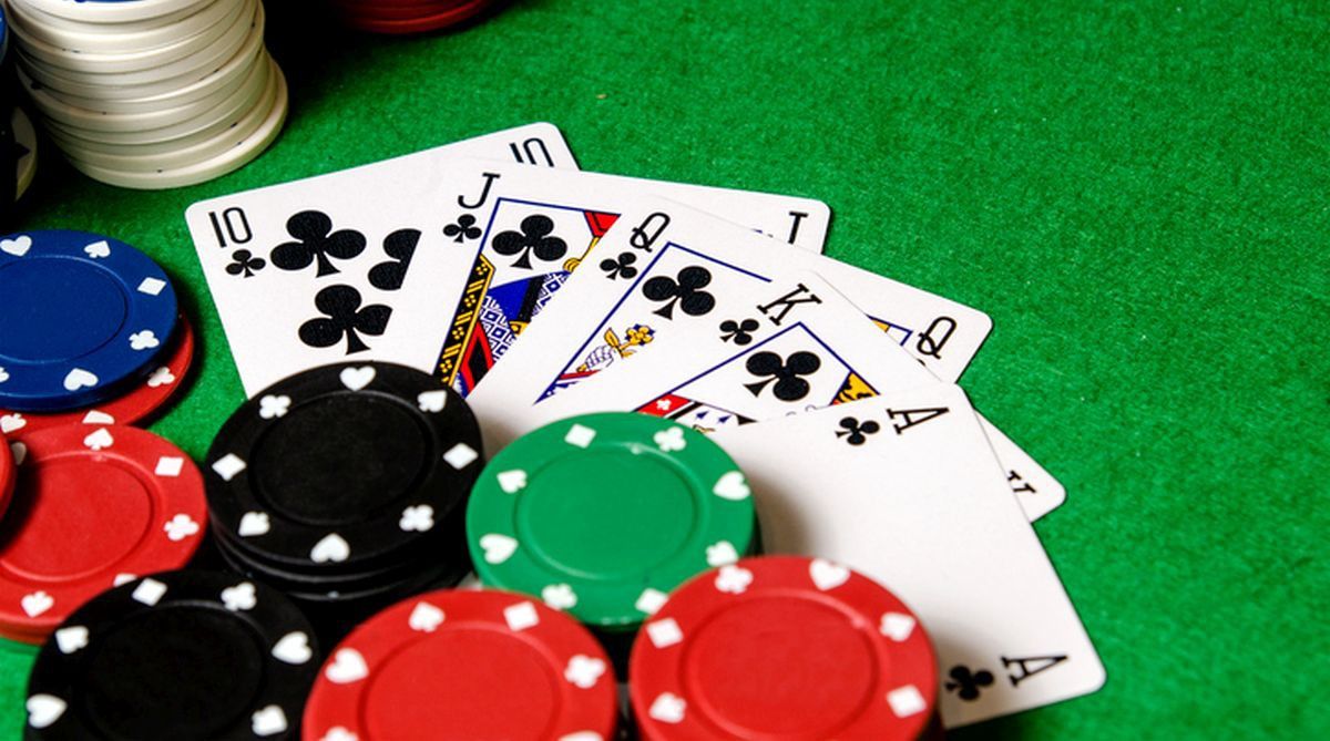 Club Vegas Casino کیسینو میں پوکر گیمز